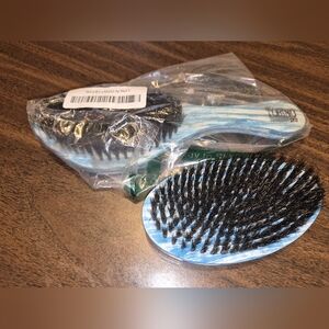 Torino Pro Wave Brush Set, Blue and Black Hair Brush Set